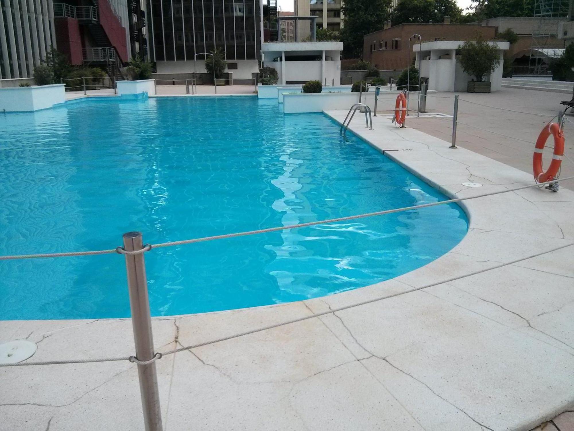 Apartamento Calle Mauricio Legendre Madrid Bagian luar foto